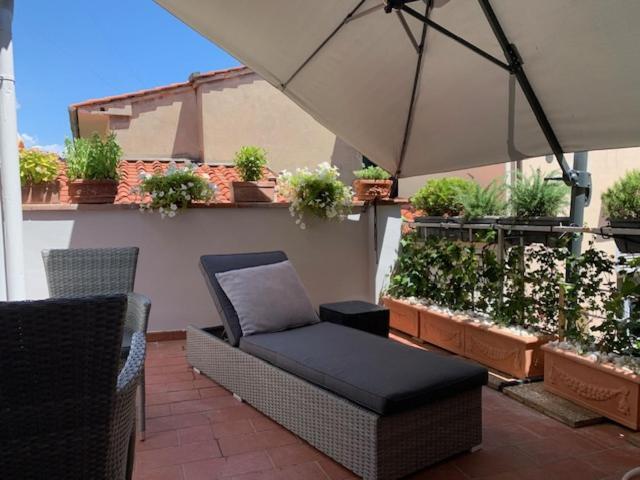 Appartamento La Terrazza Del Duomo A Pistoia Esterno foto